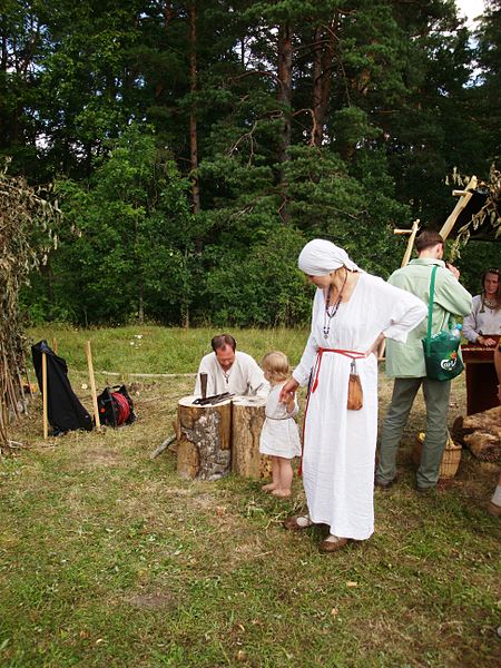 File:Semigallians fest at Tervete - panoramio.jpg