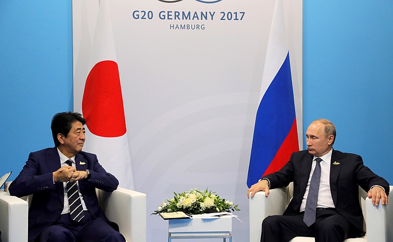 File:Shinzō Abe and Vladimir Putin (2017-07-07) 02.jpg