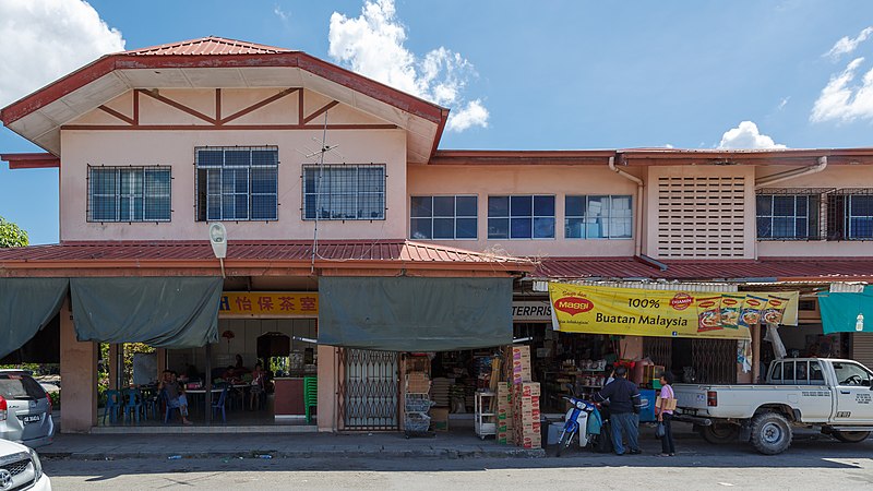 File:Sikuati Sabah Shops-of-Pekan-Sekuati-02.jpg