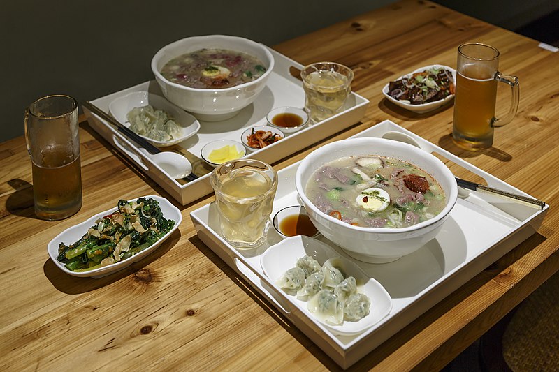 File:Singapore Korean-system-gastronomie-01.jpg