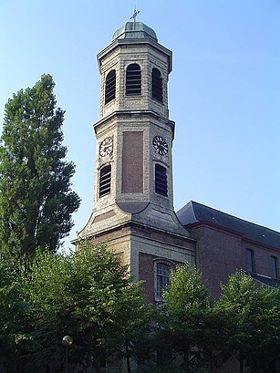 Hoe gaan naar Sint-Gerolfkerk met het openbaar vervoer - Over de plek