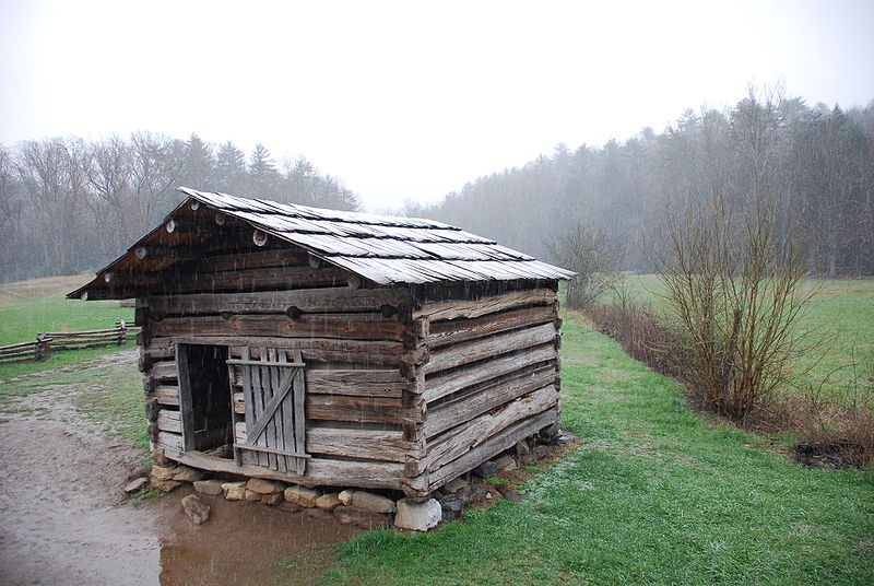 File:Smoky Mountains - Dan Lawson Place 1.jpg