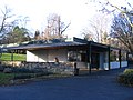 Papageienhaus im Mainzer Stadtpark (Teil von Zoo Mainz).