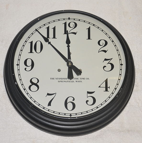 File:Standard Electric Time Co. Electromechanical Master Clock 02.jpg