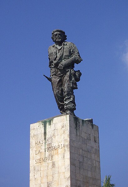 File:Statue du Che à Santa Clara, Cuba.JPG