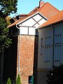 Stralsund restaurierter Wehrturm Gemeinschaftshaus.jpg