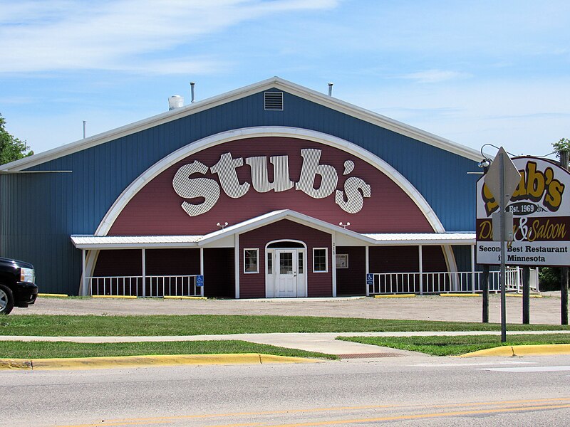 File:Stub's - Battle Lake, Minnesota.jpg