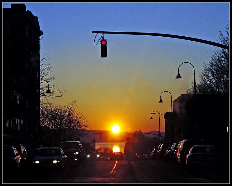 File:Sunset, Downtown Burlington Vermont.jpg