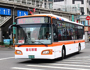 Taipei Bus KKA-1317 667 20170406.jpg
