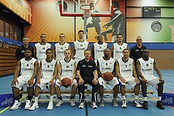 The teampicture of the Aris roster of the 2011-12 season Teamfoto Lasaulec Aris, seizoen 2011-2012.jpg