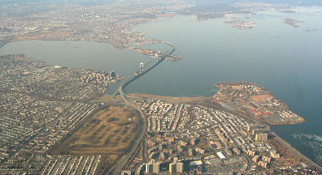 Aerial view of Bay Terrace, with the Throgs Neck Bridge crossing the East River to the Bronx in the north