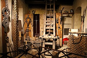 300px-Torture_chamber_in_Prague_Castle.JPG