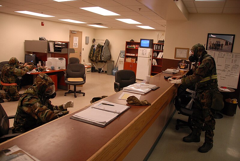 File:U.S. Air Force Airmen from the 51st Fighter Wing's Transportation Squadron don their chemical warfare mask during exercise Beverly Midnight 07-01 at Osan Air Base, South Korea, March 26, 2007 070326-F-IF940-015.jpg