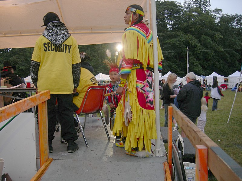 File:UIATF Pow Wow 2007 - 99A.jpg