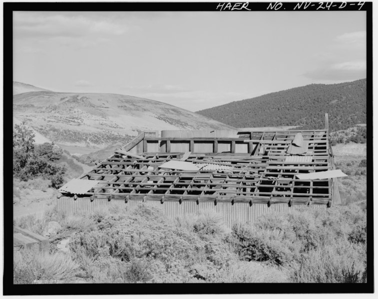 File:VIEW NORTH OF SOUTH SIDE OF WAREHOUSE - Juniata Mill Complex, Warehouse, 22.5 miles Southwest of Hawthorne, between Aurora Crater and Aurora Peak, Hawthorne, Mineral County, NV HAER NEV,11-HAWT.V,1D-4.tif