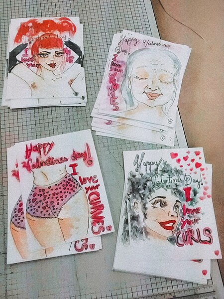 File:ValentinesGreetingCards.jpg