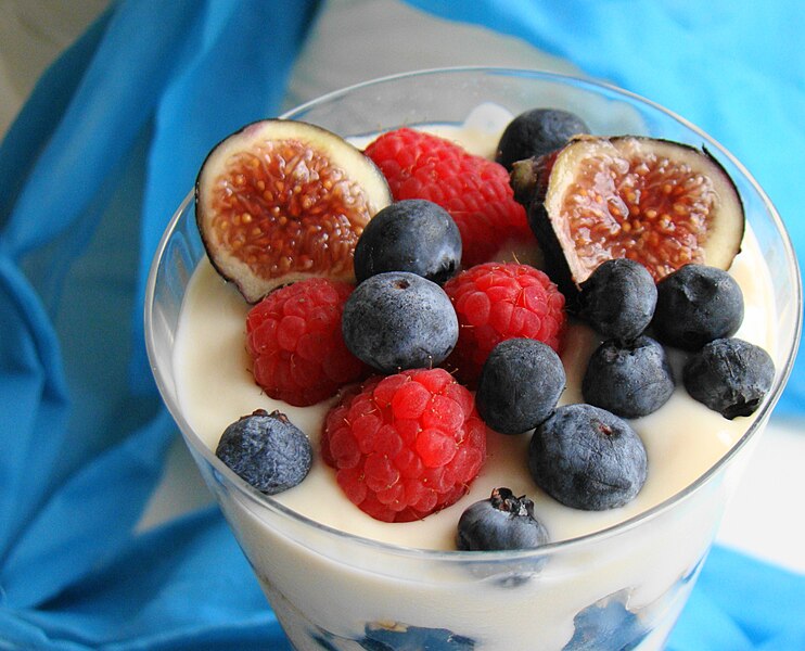 File:Vegan Parfait (4979449709).jpg