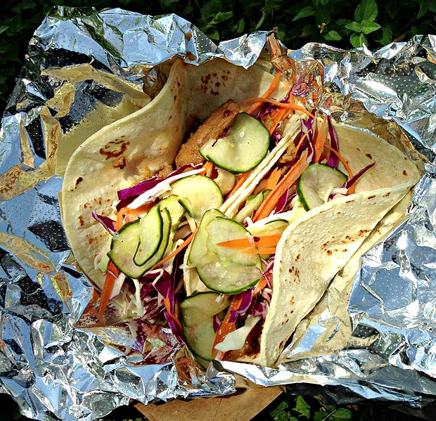 File:Vegan Taco (8632328690).jpg