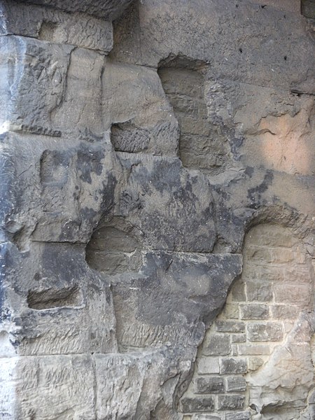 File:Wall of Porta Nigra 2.JPG