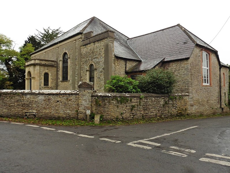 File:Wedmore Methodist Church (geograph 5552144).jpg