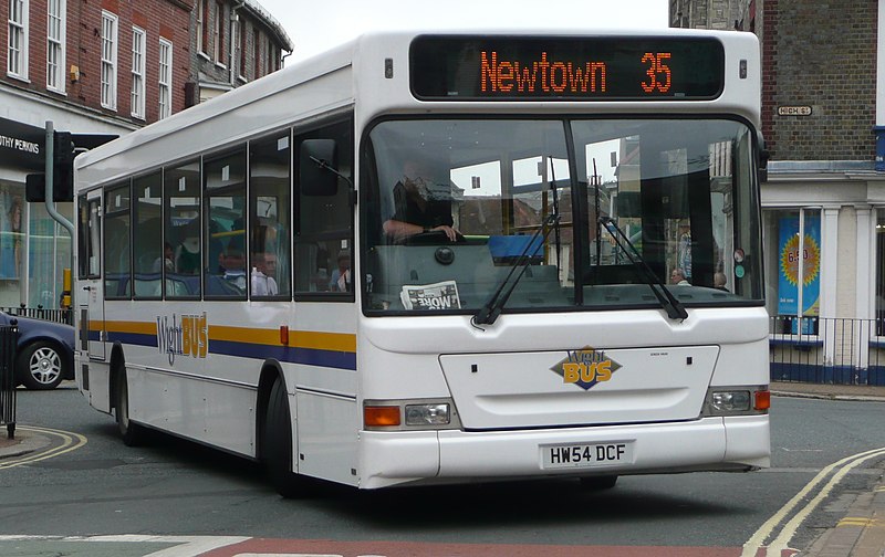 File:Wightbus 5805.JPG