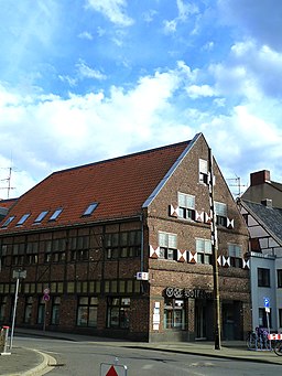 Willich-Anrath – Filiale der Volksbank Mönchengladbach eG Kirchplatz 19 - panoramio