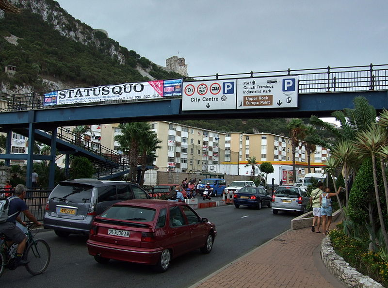 File:Winston Churchill Avenue quo, Gibraltar.jpg