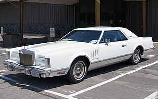 <span class="mw-page-title-main">Lincoln Continental Mark V</span> Motor vehicle