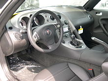 Interior of a 2006 Pontiac Solstice 2006 Pontiac Solstice interior.jpg