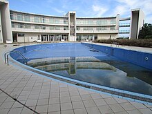 An abandoned swimming pool may be considered an attractive nuisance 2016 26 November, Swimming pool area, Abandoned Ocean Ville apartment Hotel, Albufeira.JPG