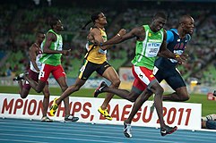 Spannendes Rennen über 400 Meter kurz vor dem Zieleinlauf – (v. l. n. r.): Femi Ogunode, Rondell Bartholomew, Jermaine Gonzales, Kirani James, LaShawn Merritt