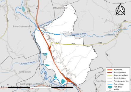 Carte en couleur présentant le réseau hydrographique de la commune