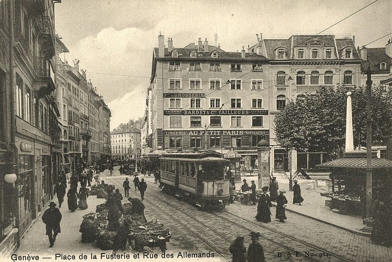 File:914 Place de la Fusterie - Rue des Allemands (tram 68).jpg