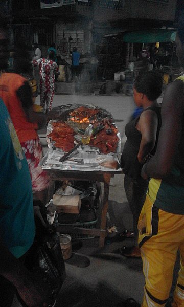 File:A suya-meat seller (2).jpg