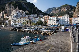 Italië Amalfi: Geschiedenis, Geografie, Bezienswaardigheden