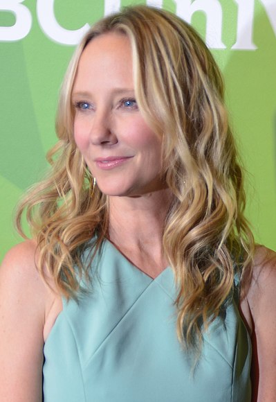 Anne Heche Net Worth, Biography, Age and more