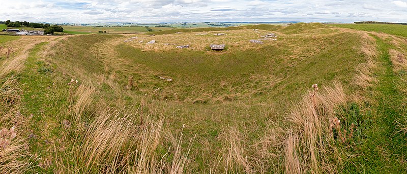 File:Arbor Low henge, Derbyshire-Pano.jpg