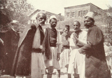 Aromanians in traditional clothes in Macedonia at the beginning of the 20th century