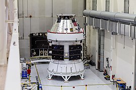 Nave espacial Orion e teste do módulo de serviço europeu, 2020