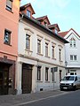 Wohnhaus in Ecklage und in geschlossener Bebauung