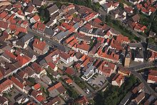 Aerial photo of the town center, with the old town hall and the Stadtturm BadStaffelstein.jpg
