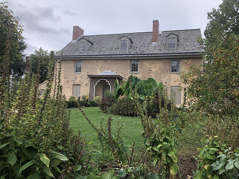 File:Bartram's Front Garden & Stone House in Philadelphia, PA.jpg
