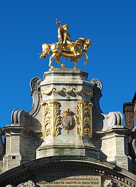 Statue de Charles-Alexandre de Lorraine sur la Grand-Place de Bruxelles.