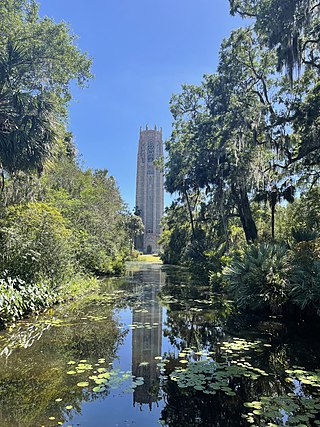 <span class="mw-page-title-main">Bok Tower Gardens</span> Garden and bird sanctuary in Lake Wales, Florida, US