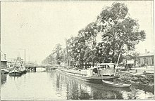 Il canale in un dipinto del 1910.