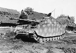 Bundesarchiv Bild 101I-088-3734A-19A, Russland, Panzer IV.jpg