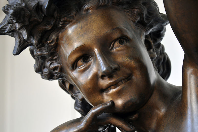 File:Cambrai 221109 Carpeaux La Jeune Fille 5.jpg