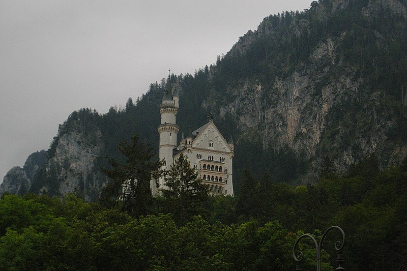 File:Castillo de Newschwanstein, Agosto 2007 - panoramio.jpg