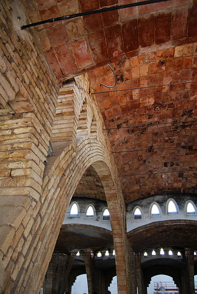 File:Celler Cooperatiu (Gandesa) - 15.jpg