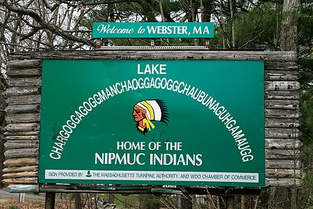 Chaubunagungamaug lake sign